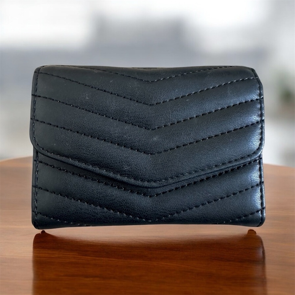 Forever 21 Black Quilted Wallet